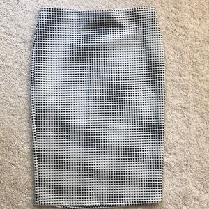 Black and White pencil skirt